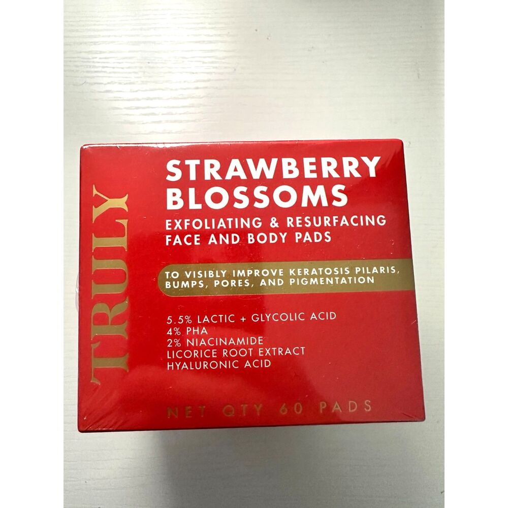 Truly Strawberry Blossoms Exfoliating Resurfacing Face Body Pads 60 Ct Sealed